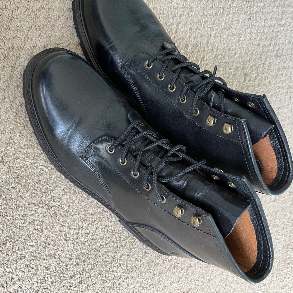 Frye Boots Men's 10 Medium Black